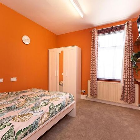 Barking Road Comfy House Leilighet London Eksteriør bilde
