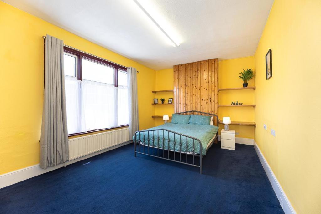 Barking Road Comfy House Leilighet London Eksteriør bilde